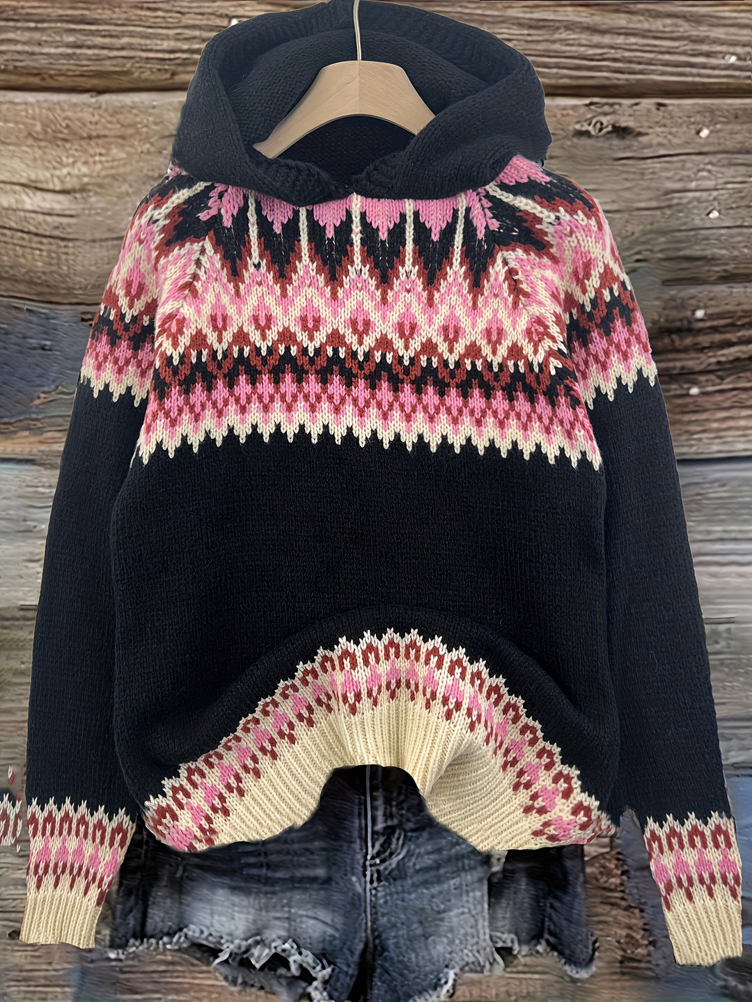 Nova | Chunky Snow-Print Hooded Sweatshirt