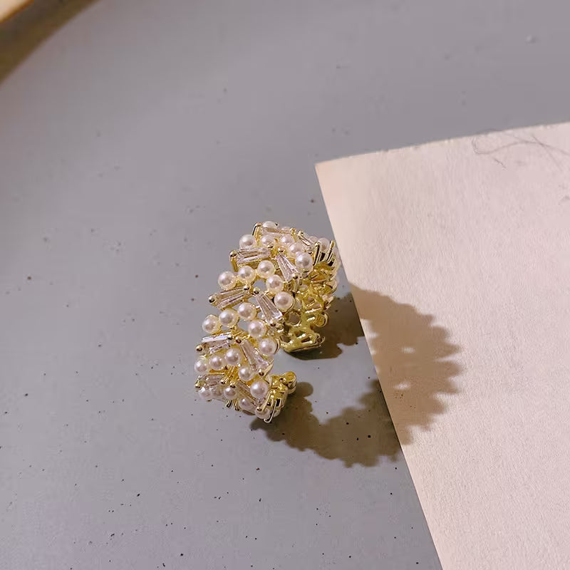 Premium Pearl Leaf Ring