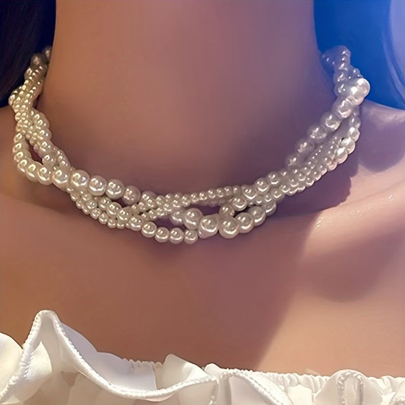 Elegant Statement Pearl Necklace