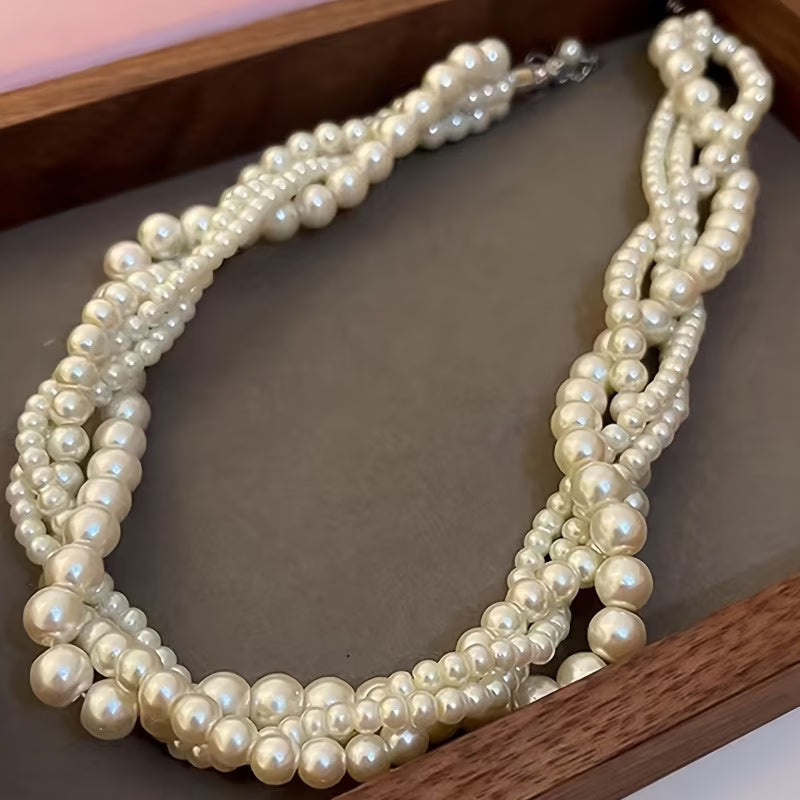 Elegant Statement Pearl Necklace