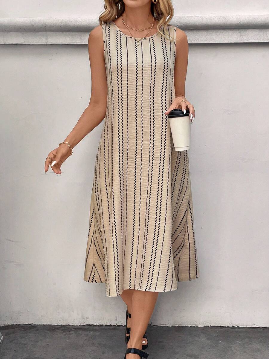 Sylvia | Printed Sleeveless Holiday Dress