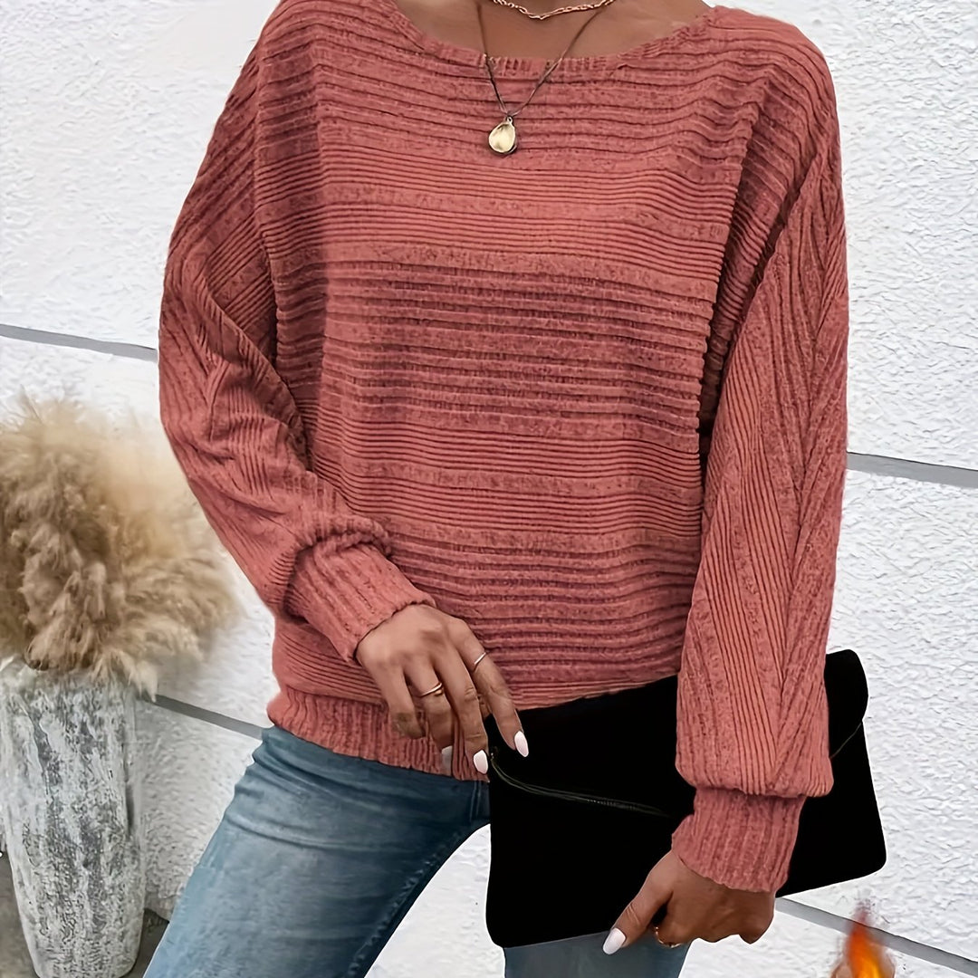 Daisy | Everyday Round Neck Tee