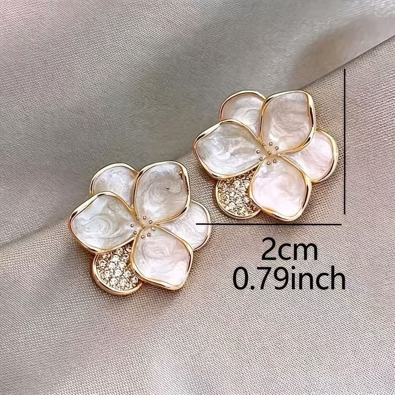 Elegant Pearl Flower Earrings