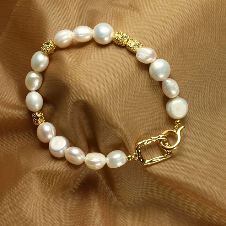Elegant Baroque Pearls Bracelet