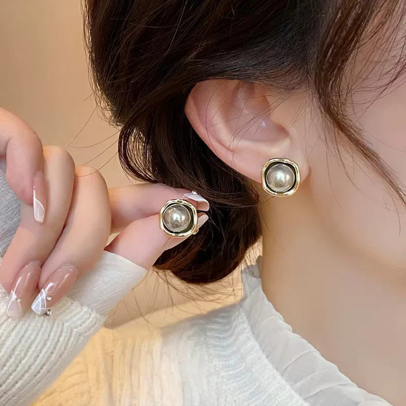 Luxe Black Pearl Stud Earrings