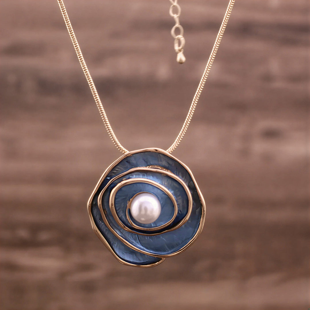 Blue Elegance Pearl Necklace