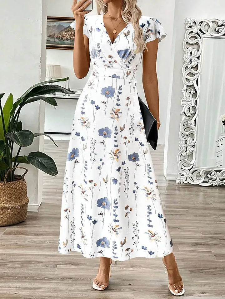Ivy | Leaf Print Cinched-Waist Maxi Dress