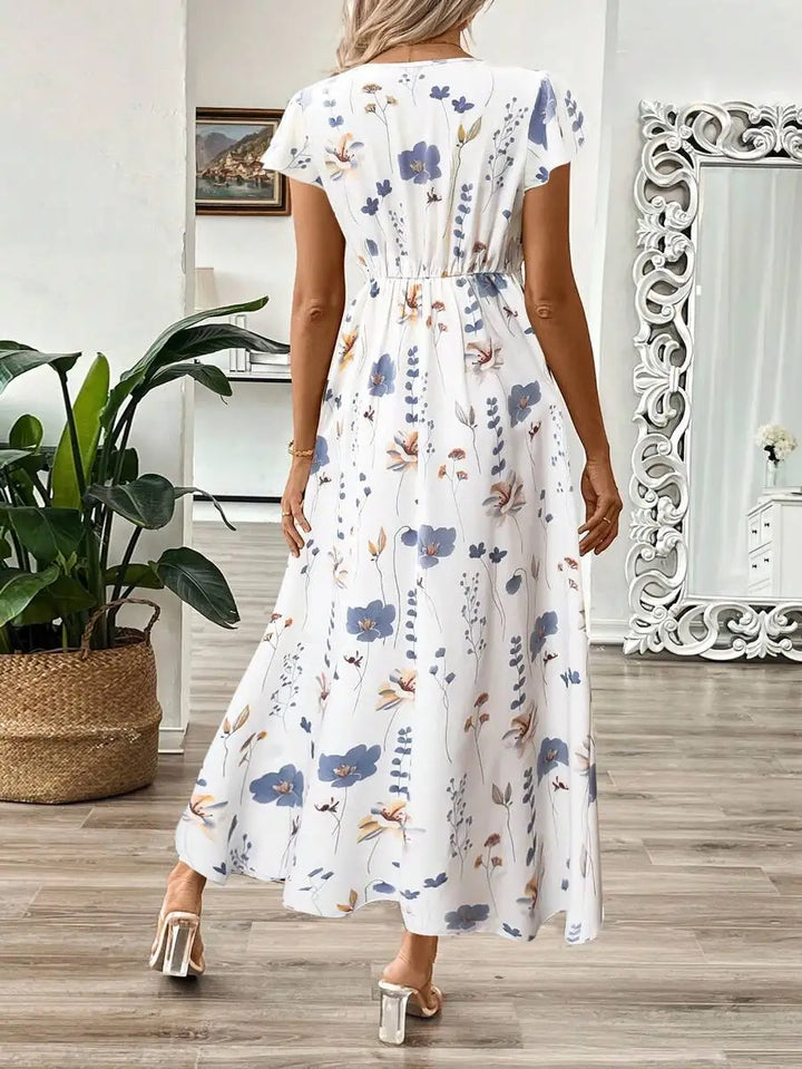 Ivy | Leaf Print Cinched-Waist Maxi Dress