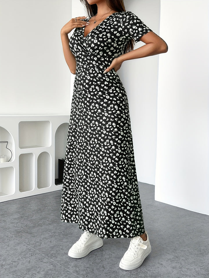 Rosalie | Floral V-Neck Summer Dress