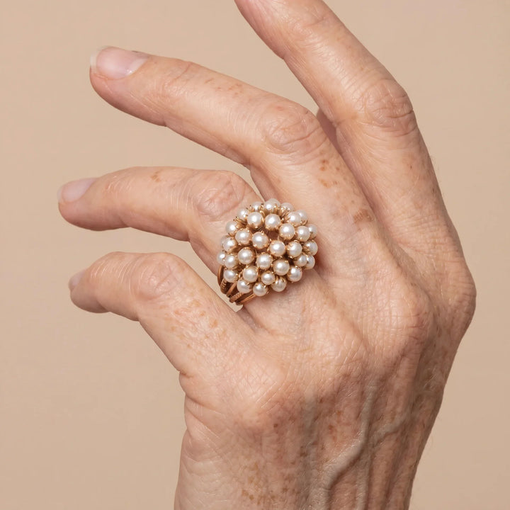 Classic Inlaid Pearl Gold Ring